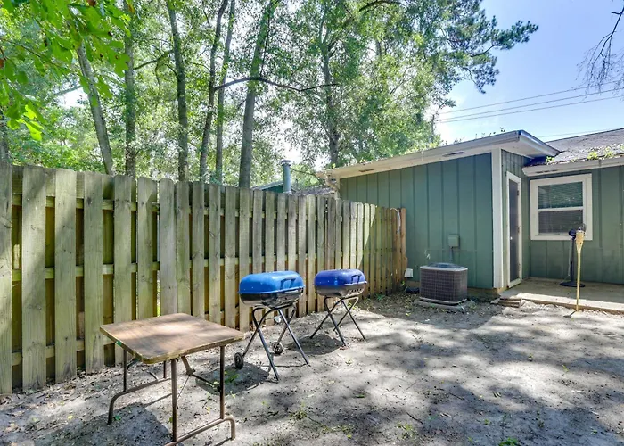 Pet-friendly Fsu W/ Private Fenced Yard